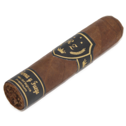 Tierra y Fuego short Robusto